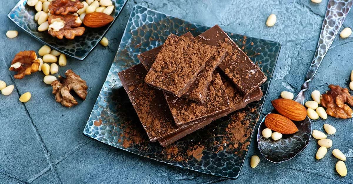 Jak zrobić wegańską czekoladę - proste przepisy na pyszne smaki Jak zrobić wegańską czekoladę - proste przepisy na pyszne smaki